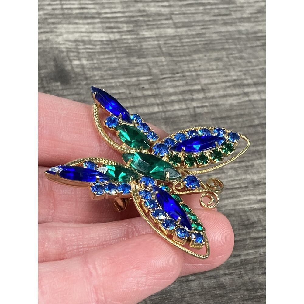Vintage Juliana D & E Blue & Green Rhinestones Gold Tone Butterfly Brooch Pin - Picture 3 of 9
